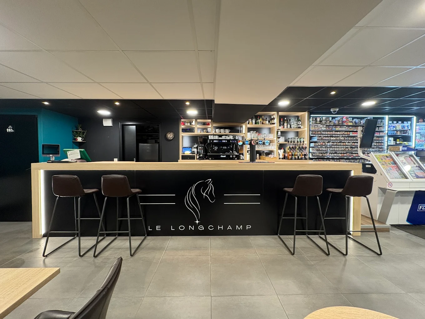 company-cover-LE LONGCHAMP